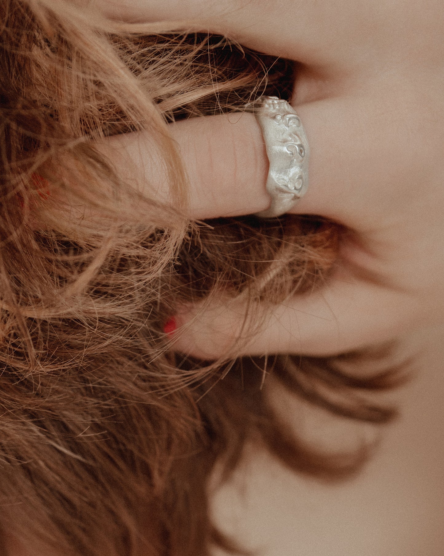 Žiedas su tarpu BAIMĖ